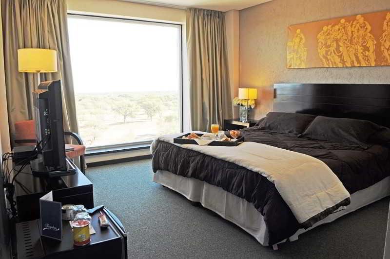 Epic San Luis Hotel 4*